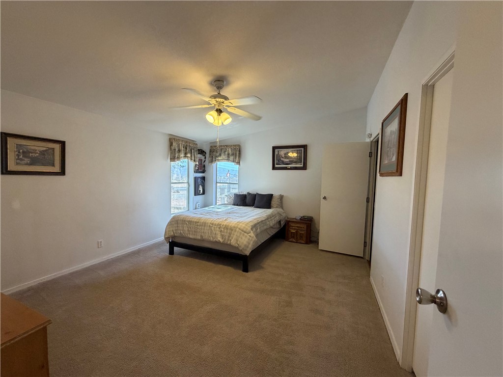 3616 N Rainbow Drive