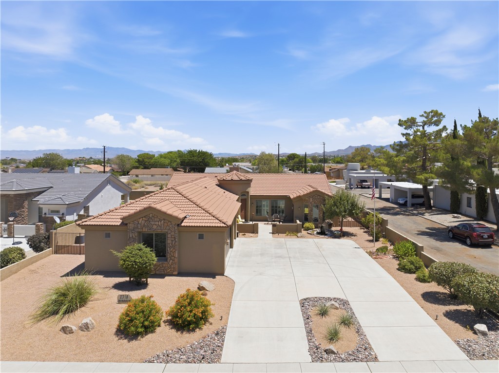 2318 Golf Drive