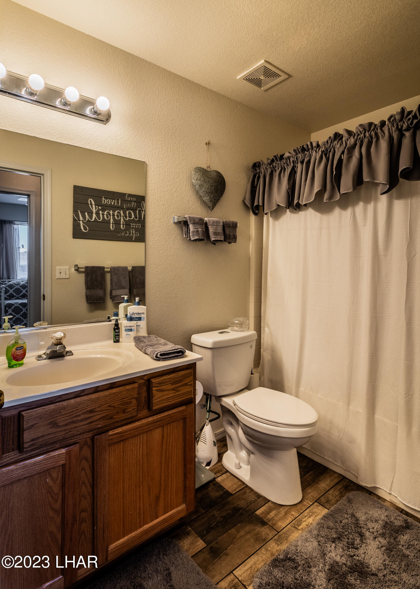 2245 Havasupai Blvd