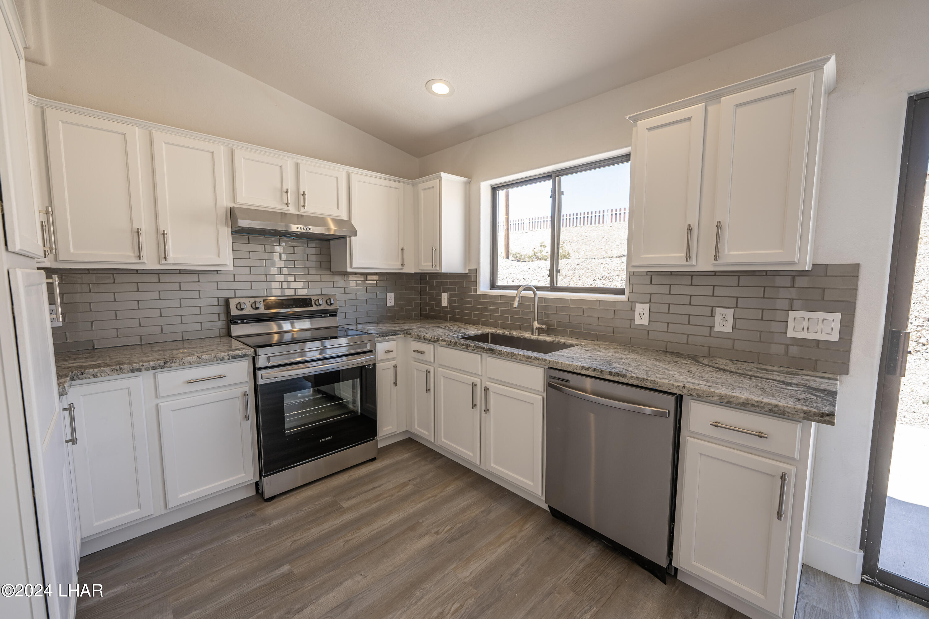 2749 Havasupai Blvd