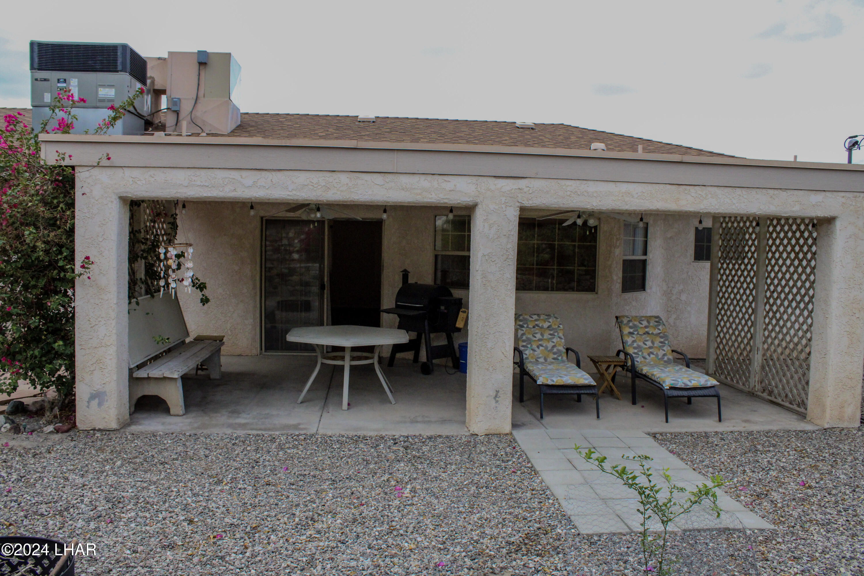 1136 Mcculloch Blvd S