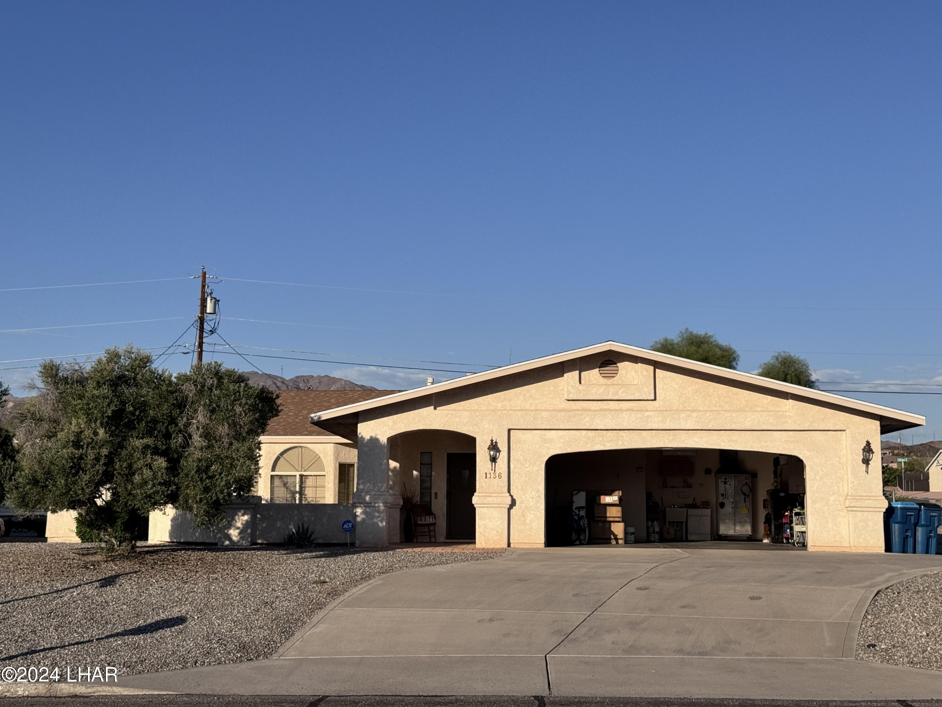 1136 Mcculloch Blvd S
