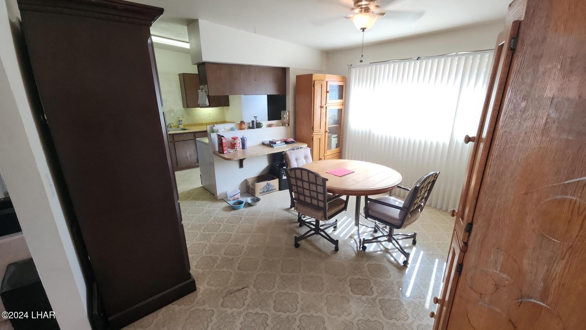 112 Sunray Dr