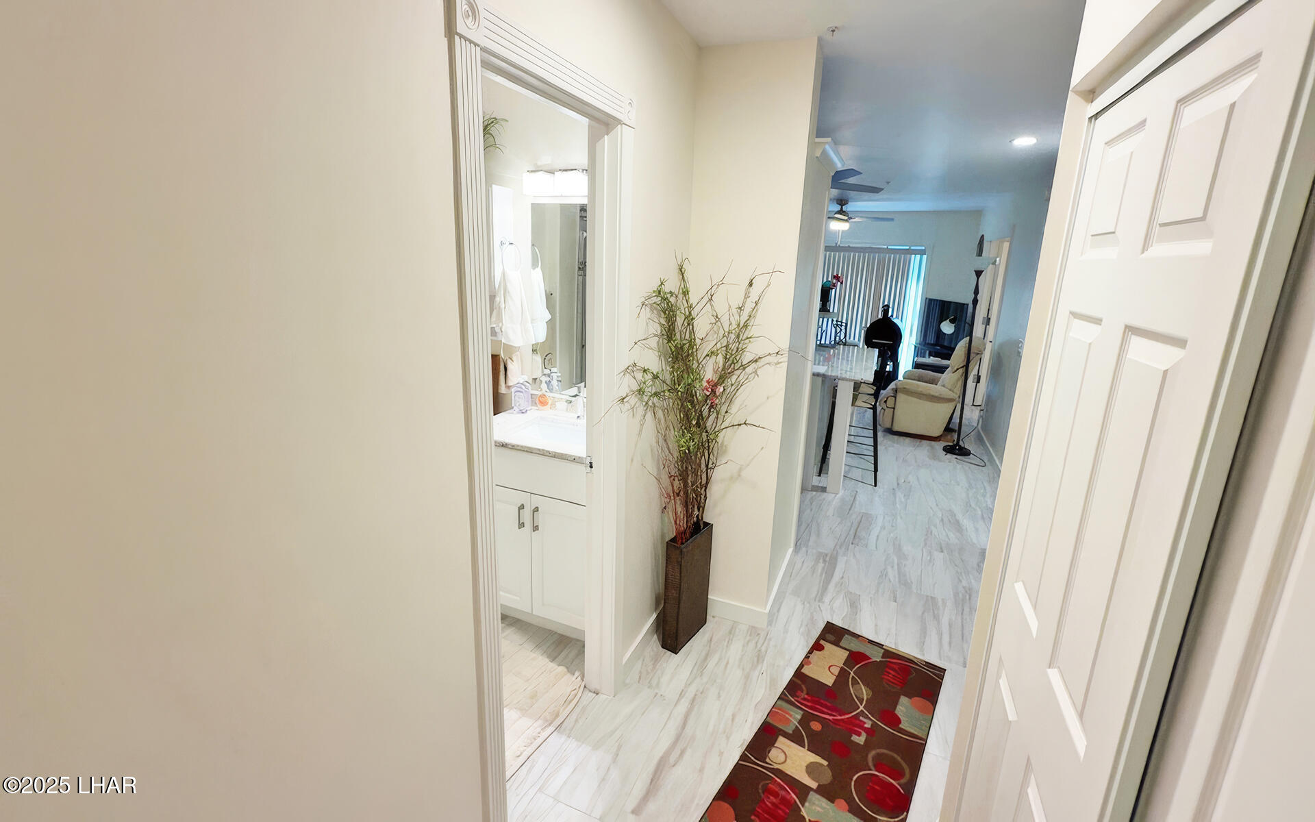 777 Harrah Way, 404