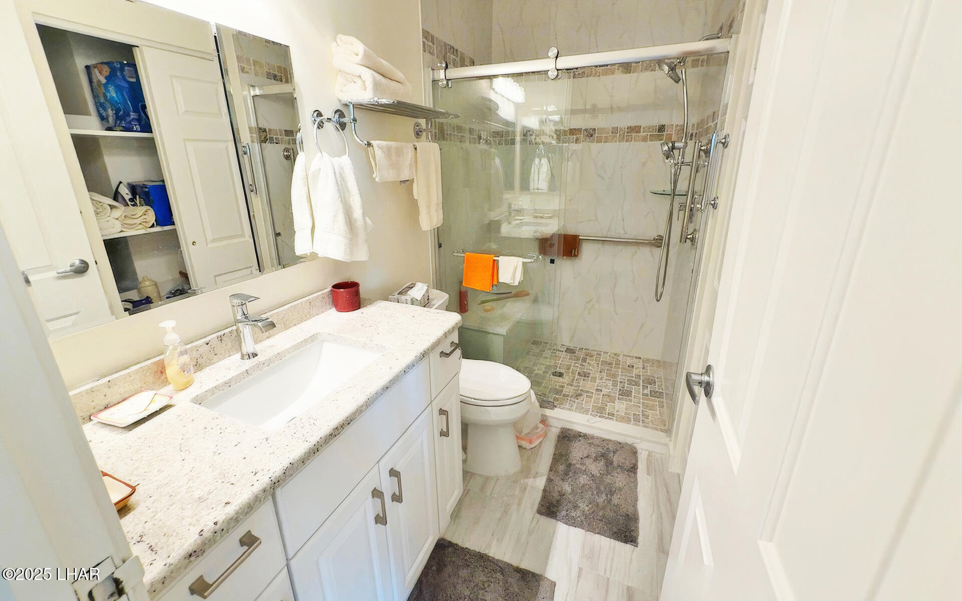 777 Harrah Way, 404