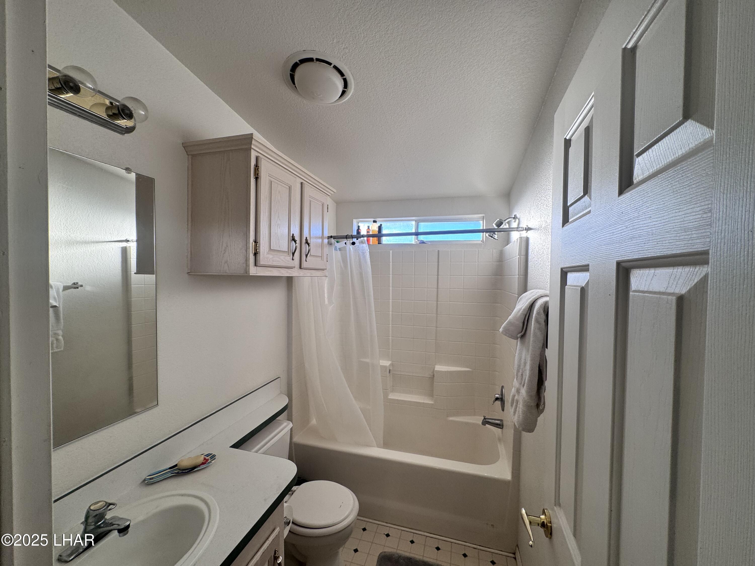 7532 N Valley View Dr 179