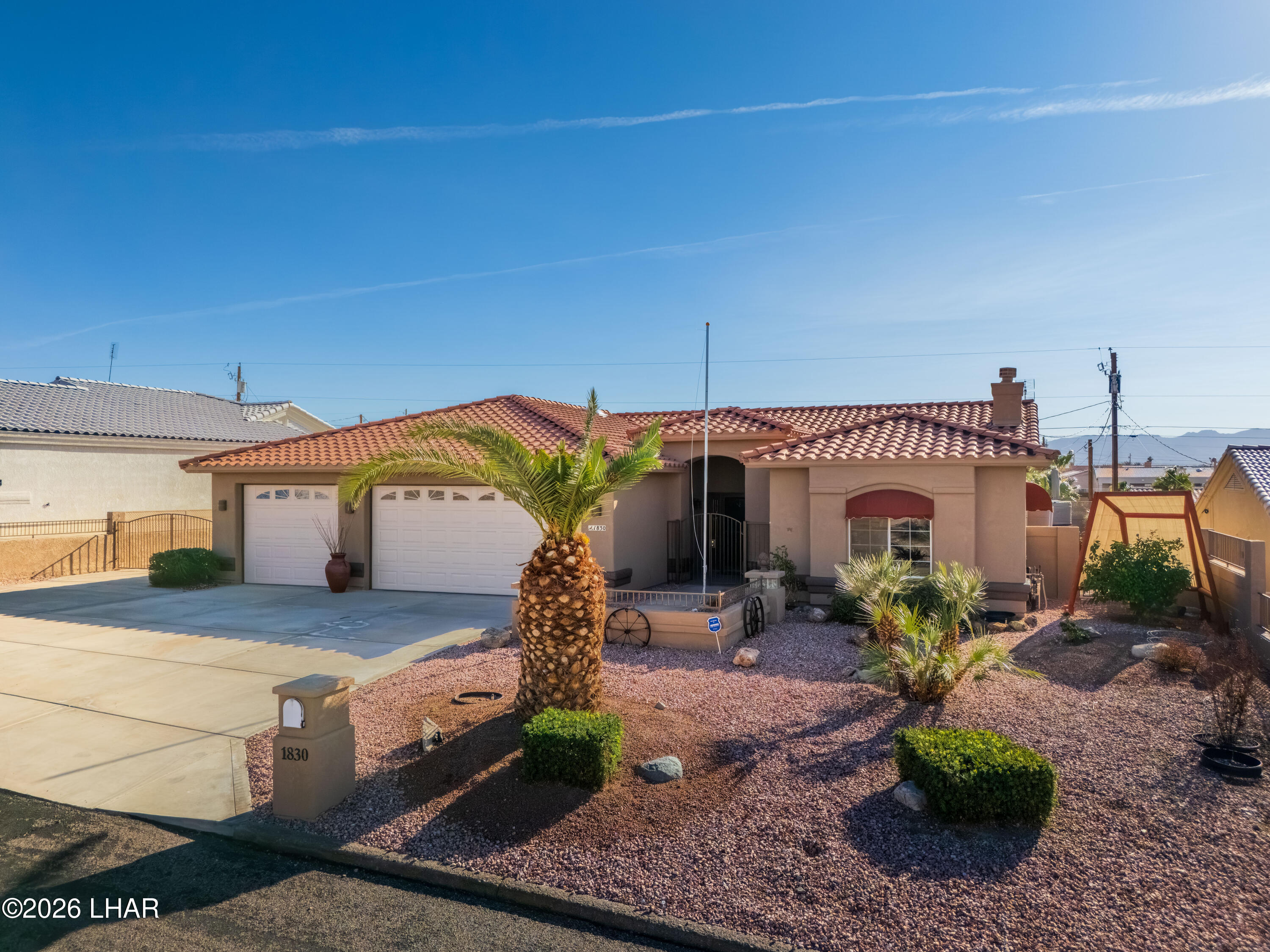 1830 Felicidad Dr
