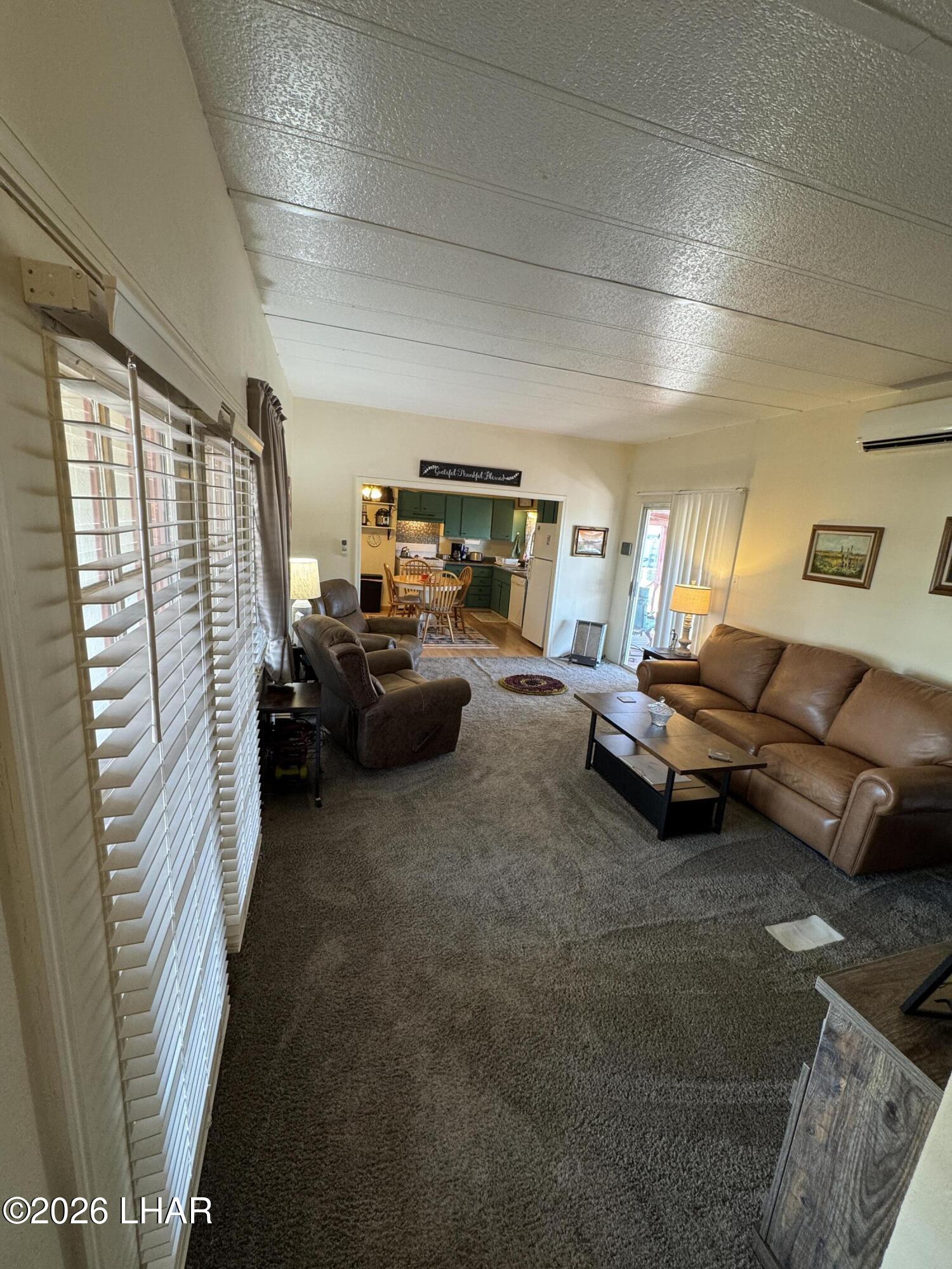29461 Rainbow Ave