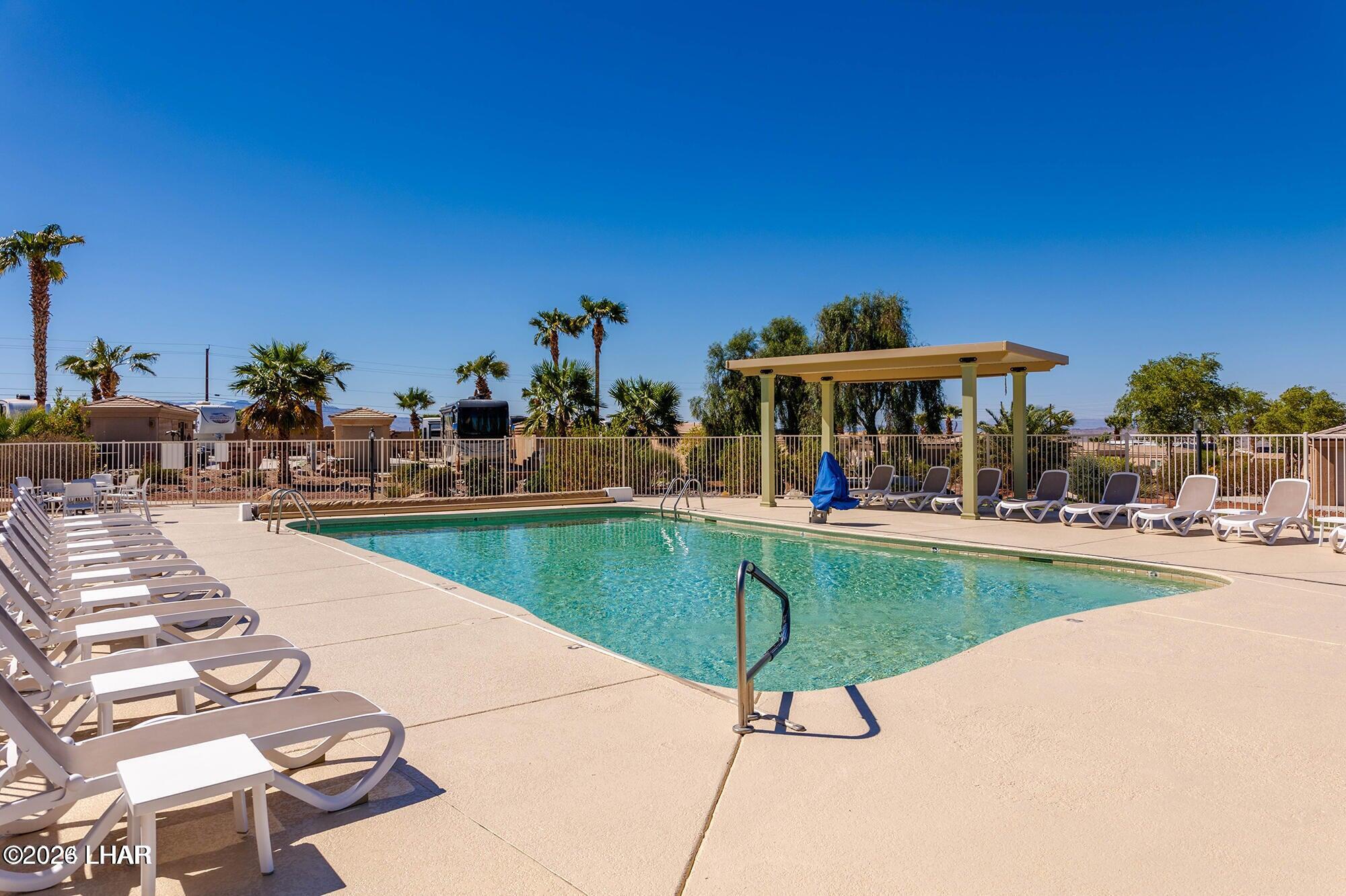 1905 Victoria Farms Rd #253