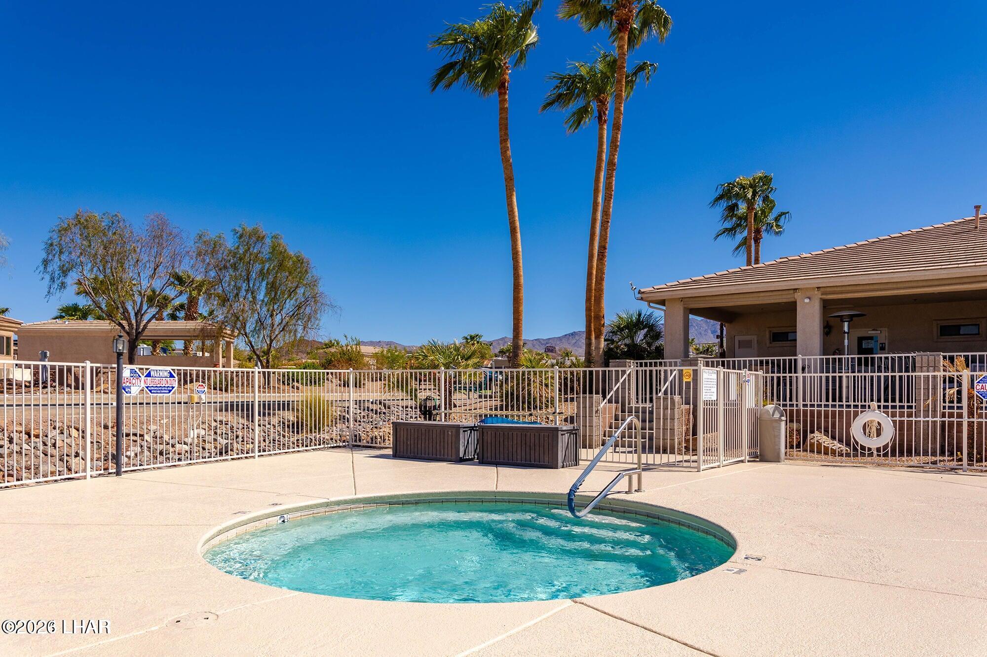 1905 Victoria Farms Rd #253