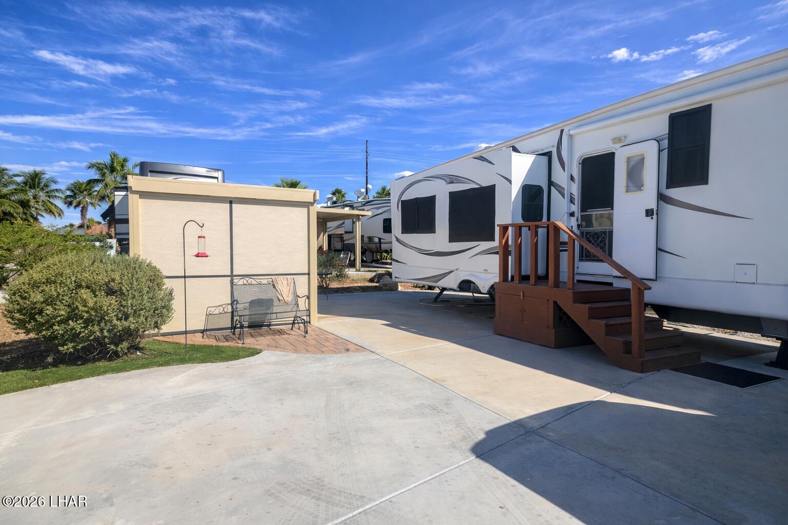 1905 Victoria Farms Rd #253