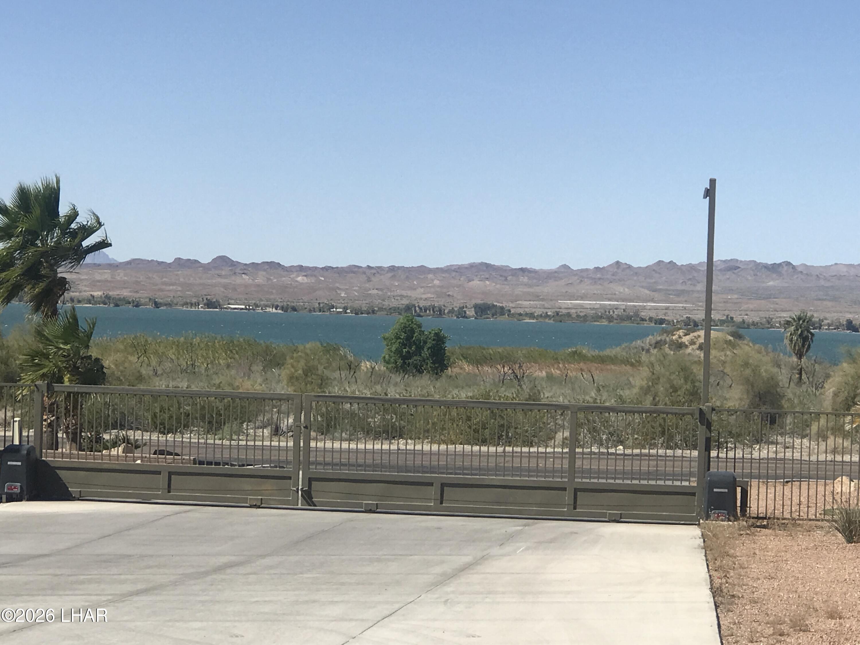 1080 London Bridge Rd B144