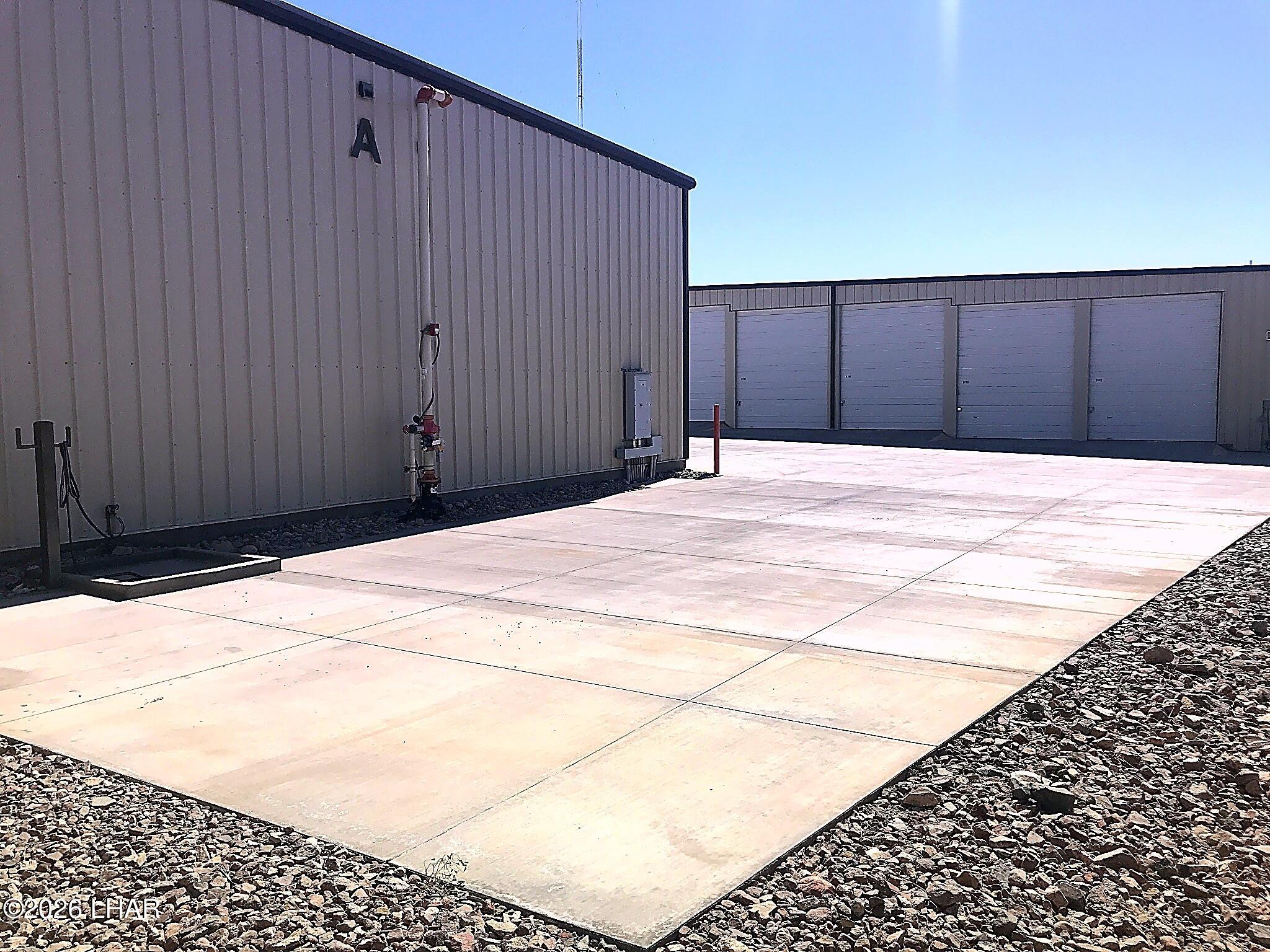 1080 London Bridge Rd B144