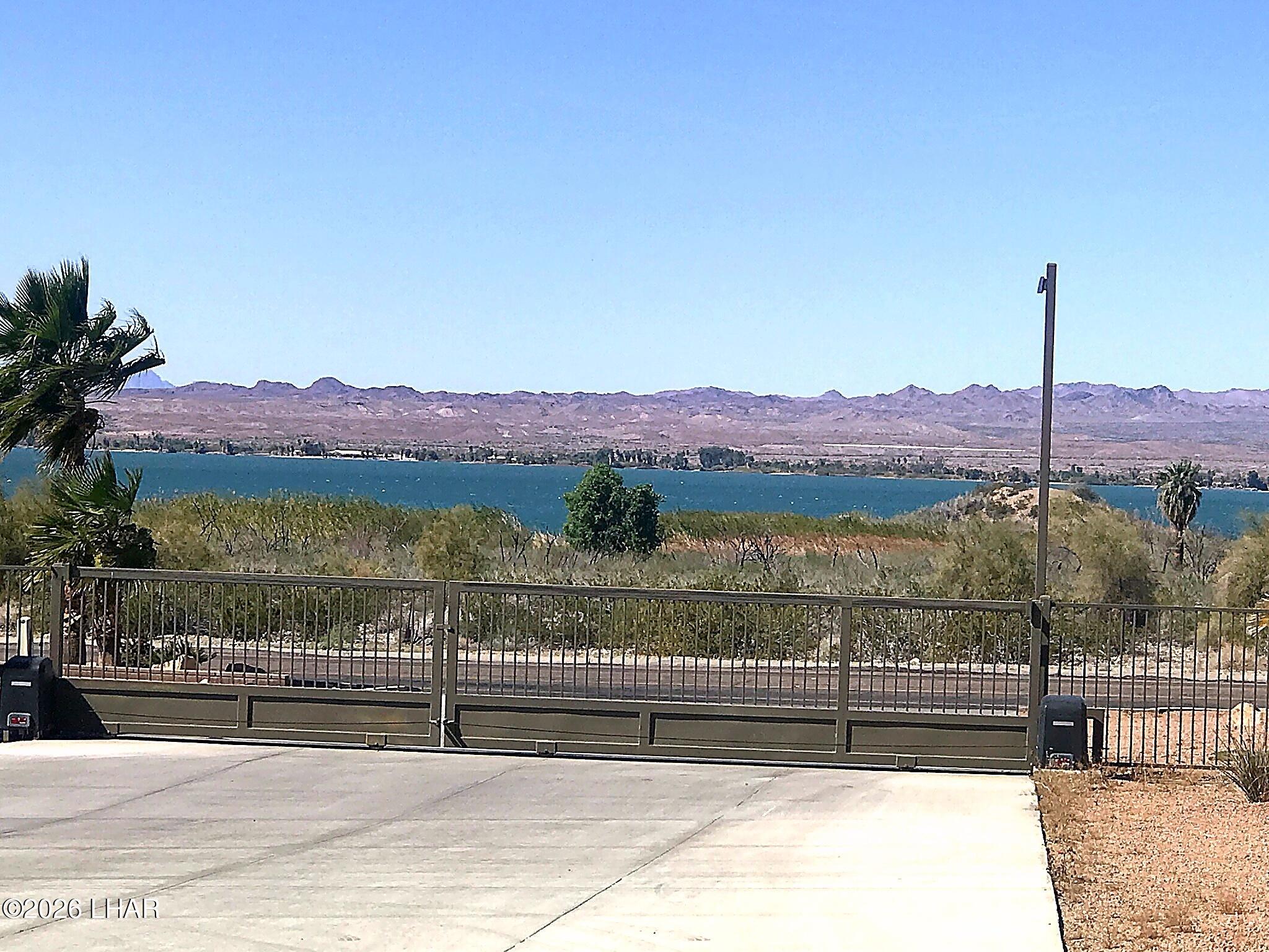 1080 London Bridge Rd B144