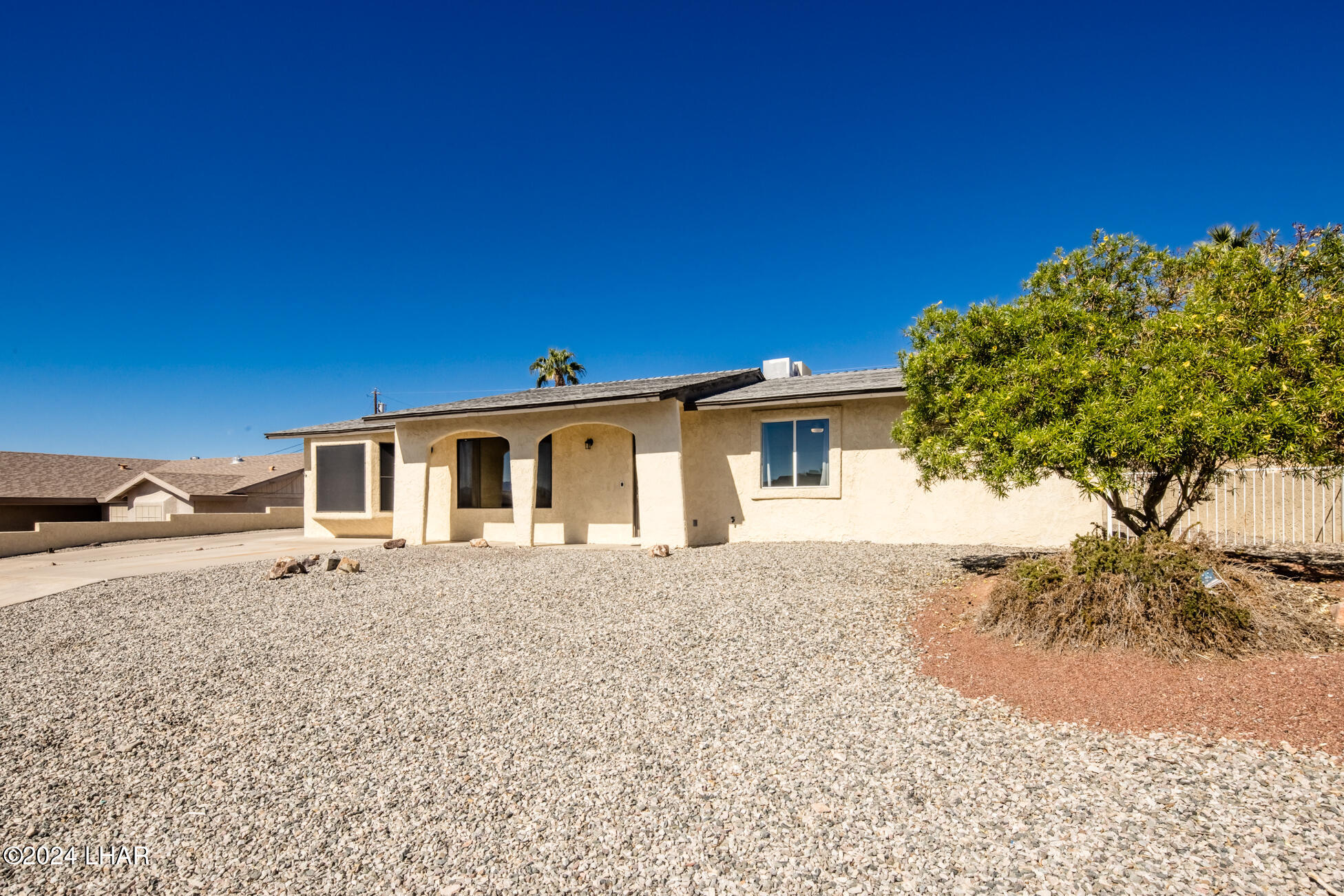 3171 Caravelle Dr