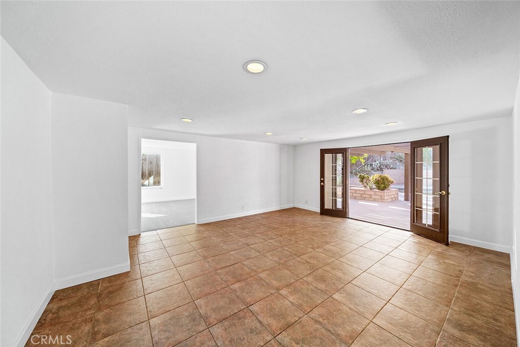 4356 E Claytor Circle