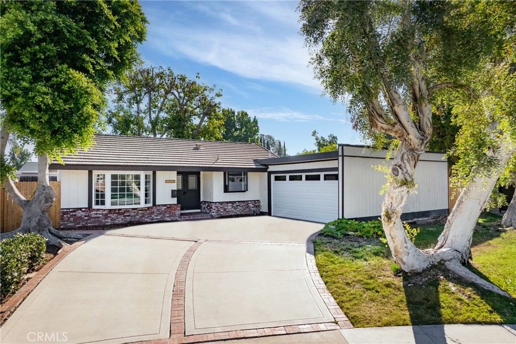 4356 E Claytor Circle