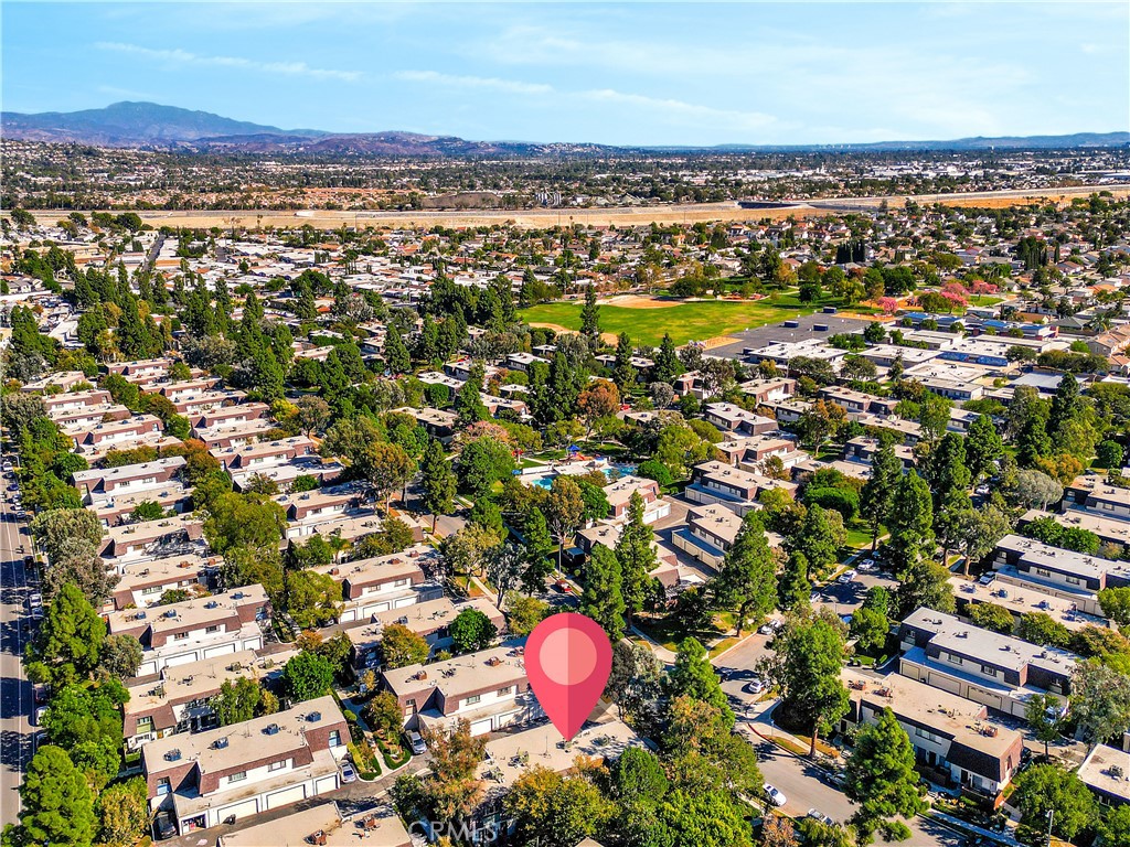 2817 E Jackson Avenue Unit: B