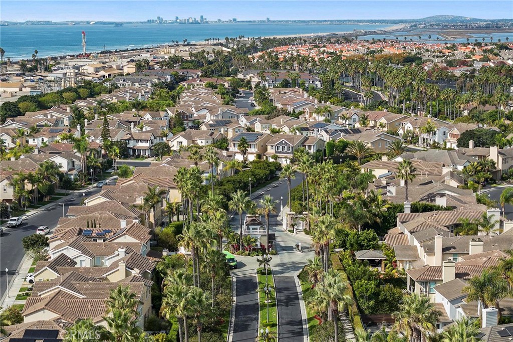 6262 Seabourne Drive Unit: 52