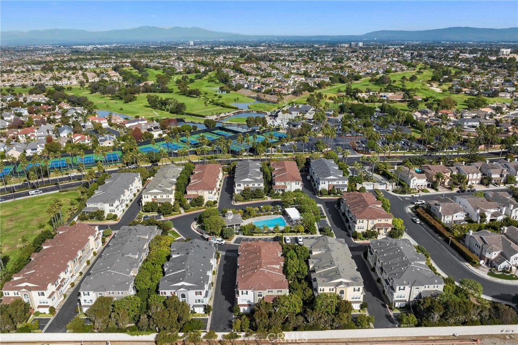 6262 Seabourne Drive Unit: 52