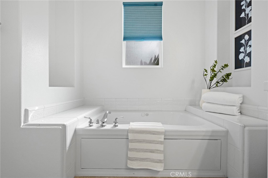 6262 Seabourne Drive Unit: 52