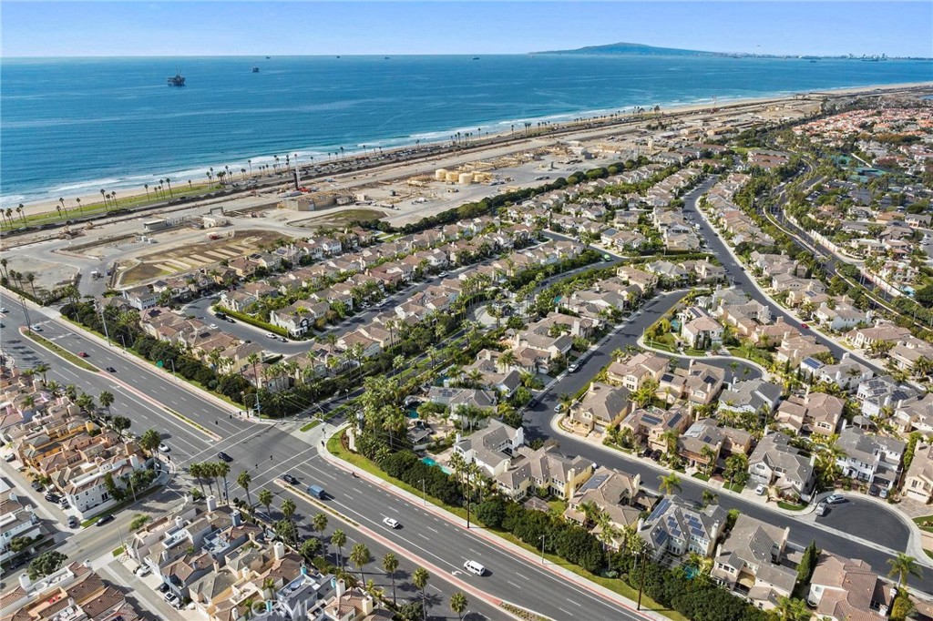 6262 Seabourne Drive Unit: 52