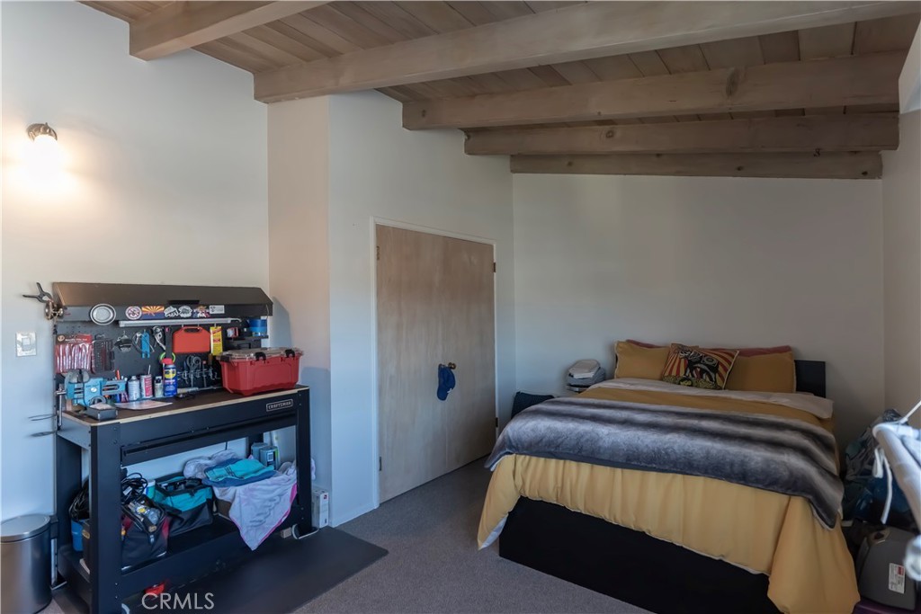 717 E La Habra Boulevard