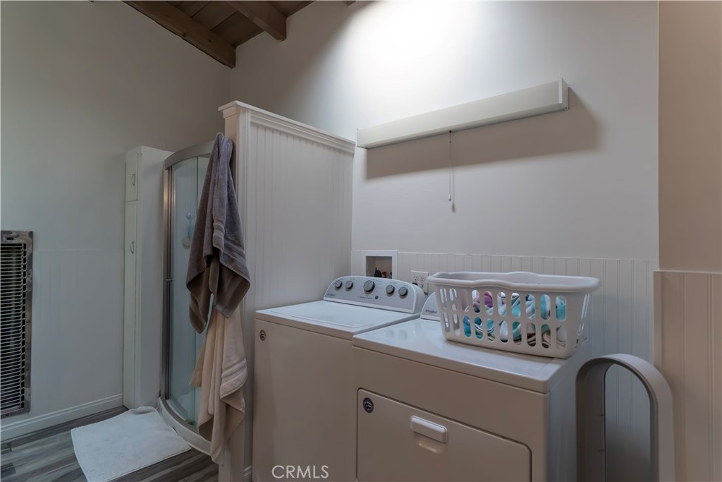 717 E La Habra Boulevard