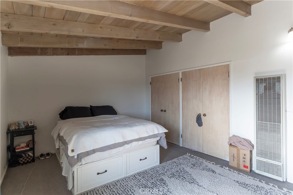 717 E La Habra Boulevard