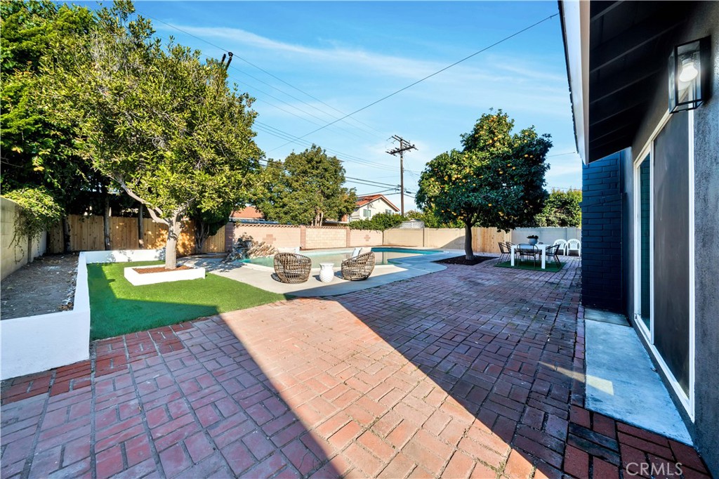 5231 Vallecito Avenue