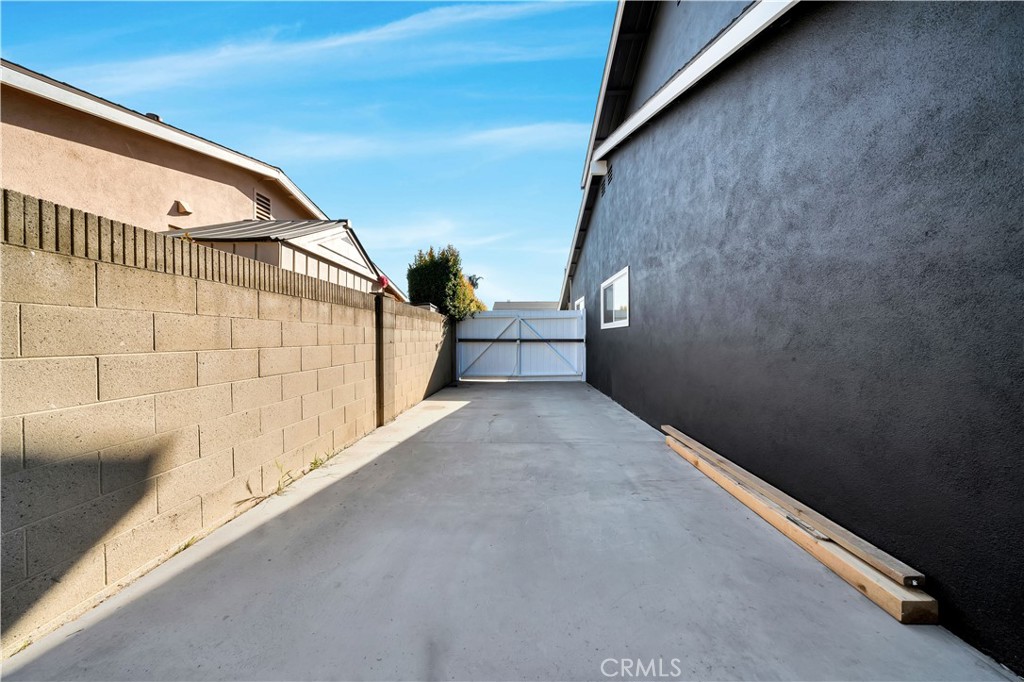 5231 Vallecito Avenue