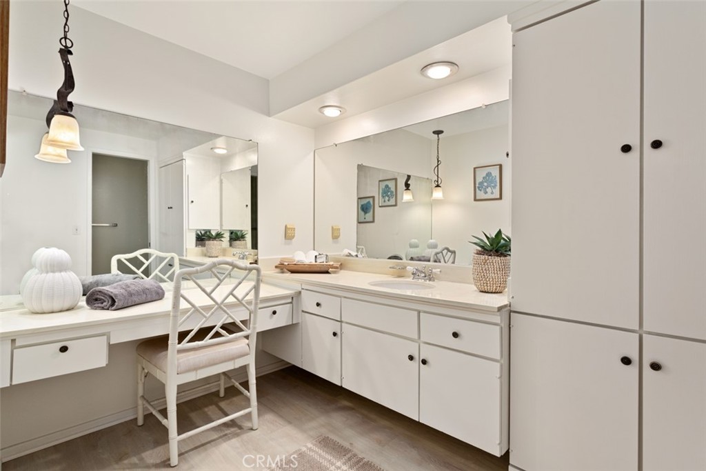 16202 Ballantine Lane