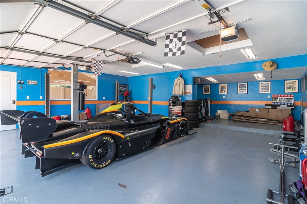 1924 Republic Avenue