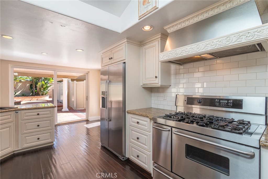 1924 Republic Avenue