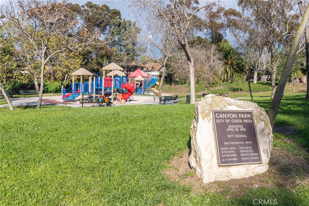 1924 Republic Avenue