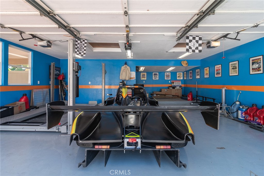 1924 Republic Avenue