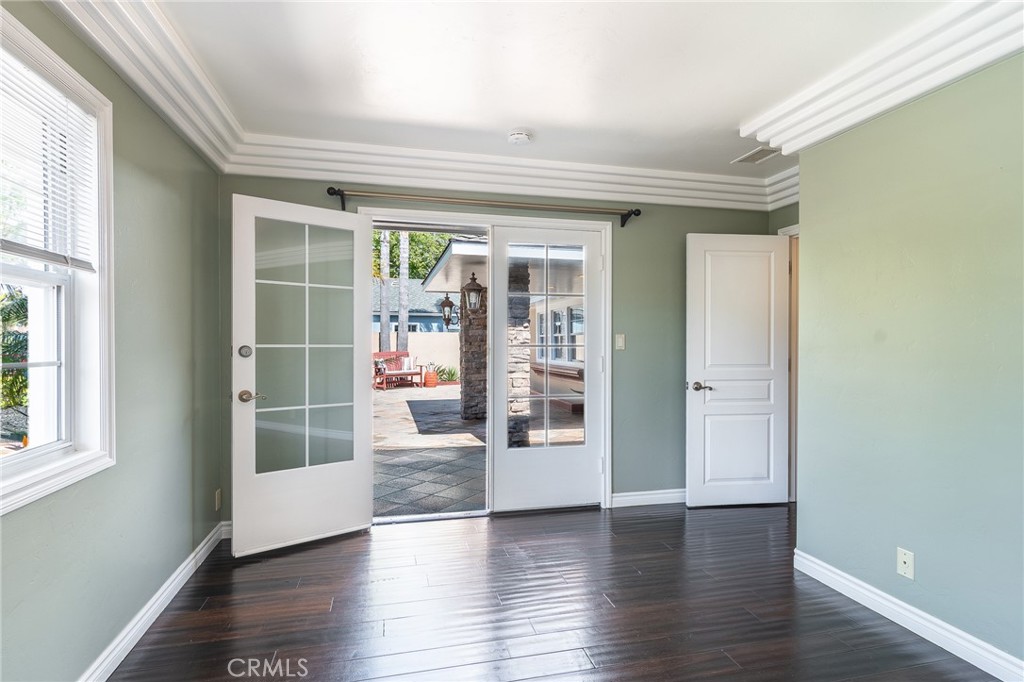 1924 Republic Avenue