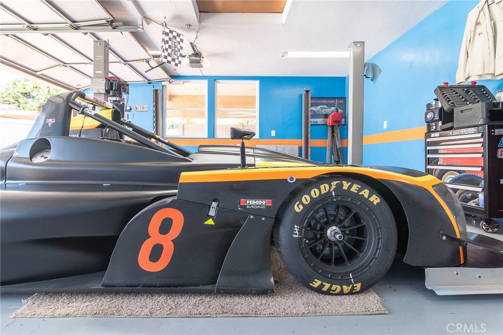 1924 Republic Avenue