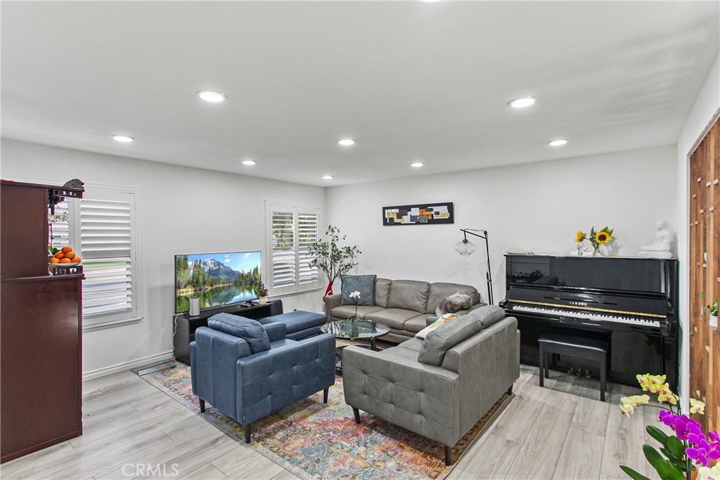 10911 La Carta Avenue