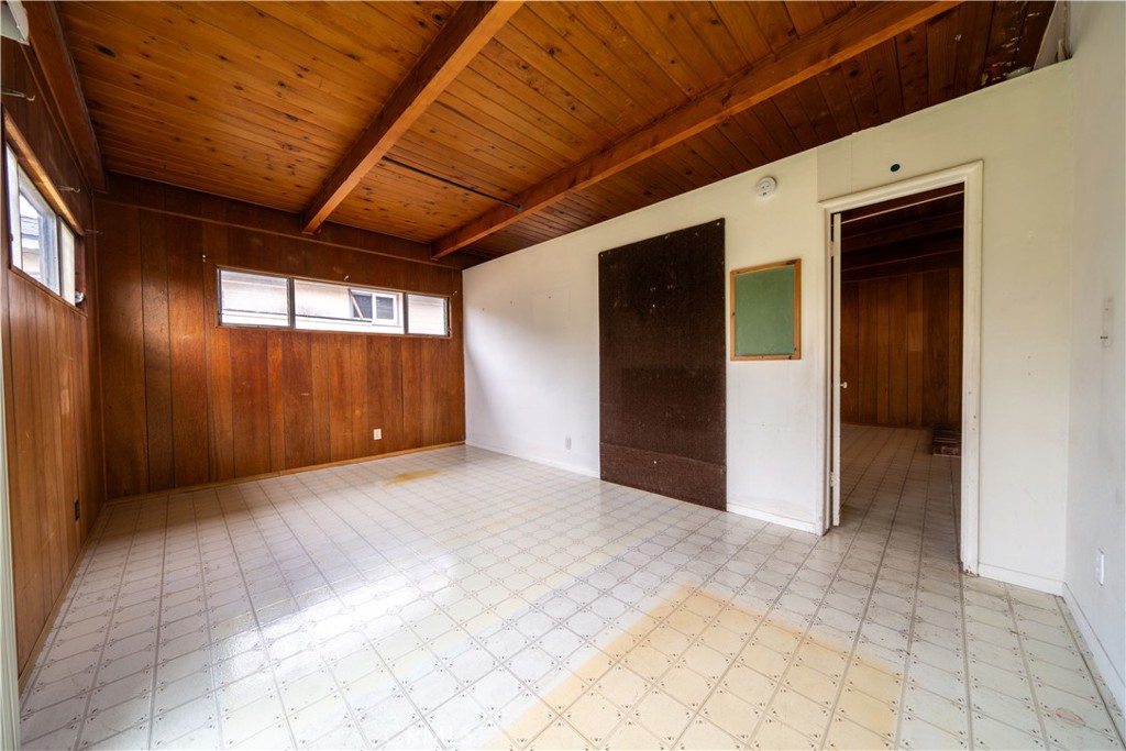 10446 Highdale Street