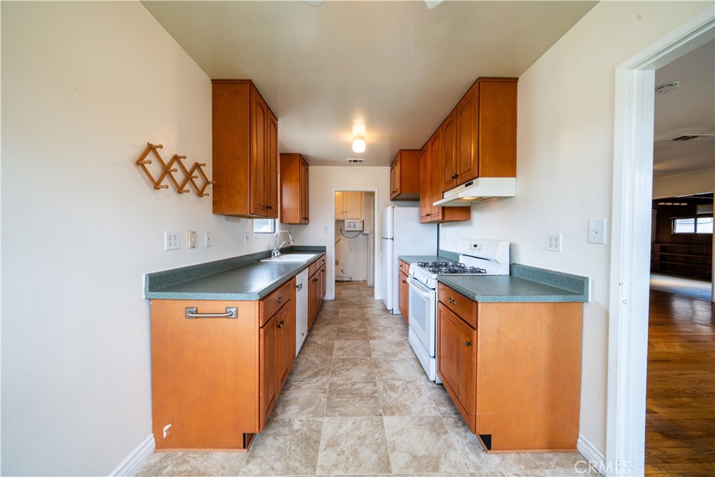 10446 Highdale Street