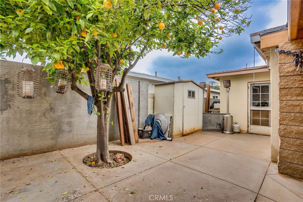 1212 W Arlington Avenue