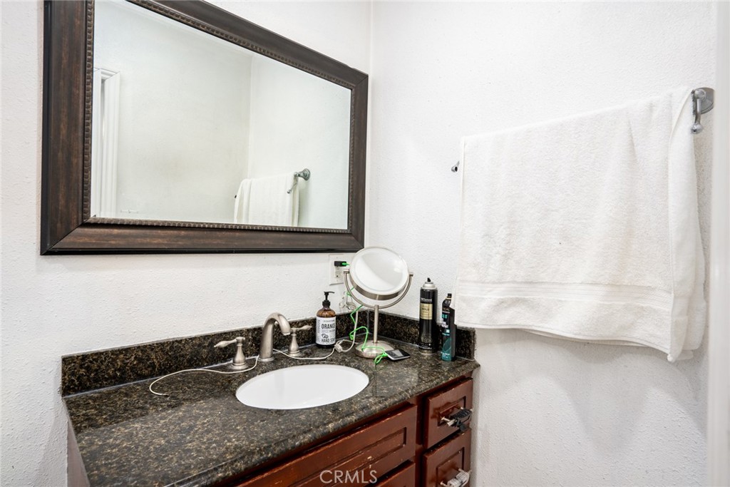 1212 W Arlington Avenue