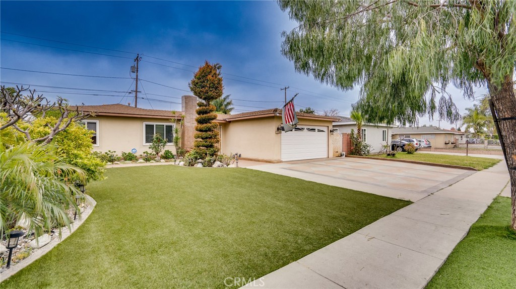 1212 W Arlington Avenue