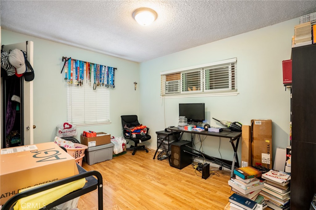 1212 W Arlington Avenue