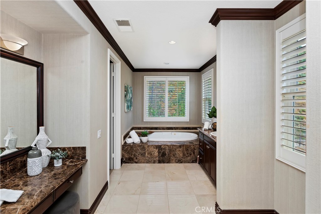 15835 Skyridge Drive