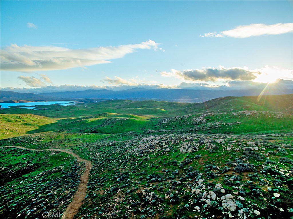 15835 Skyridge Drive