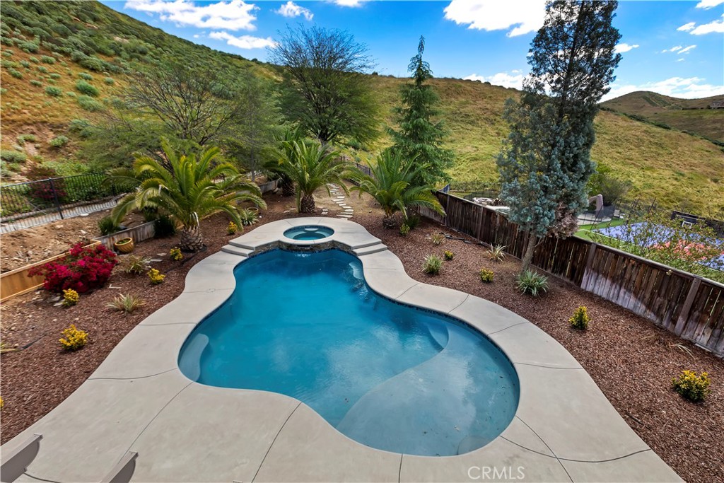 15835 Skyridge Drive