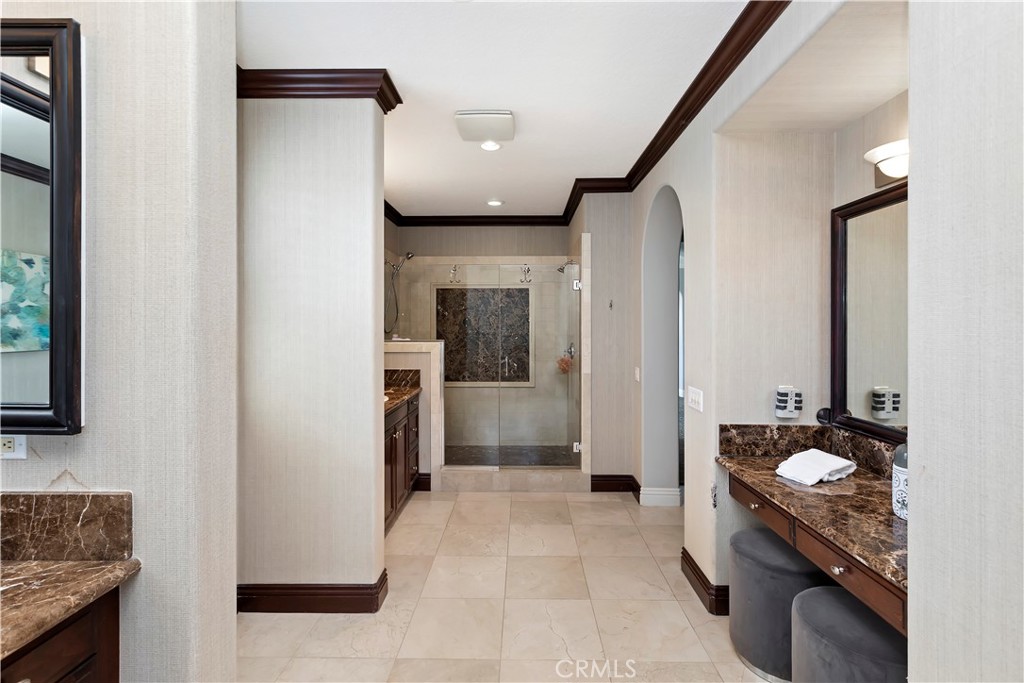 15835 Skyridge Drive