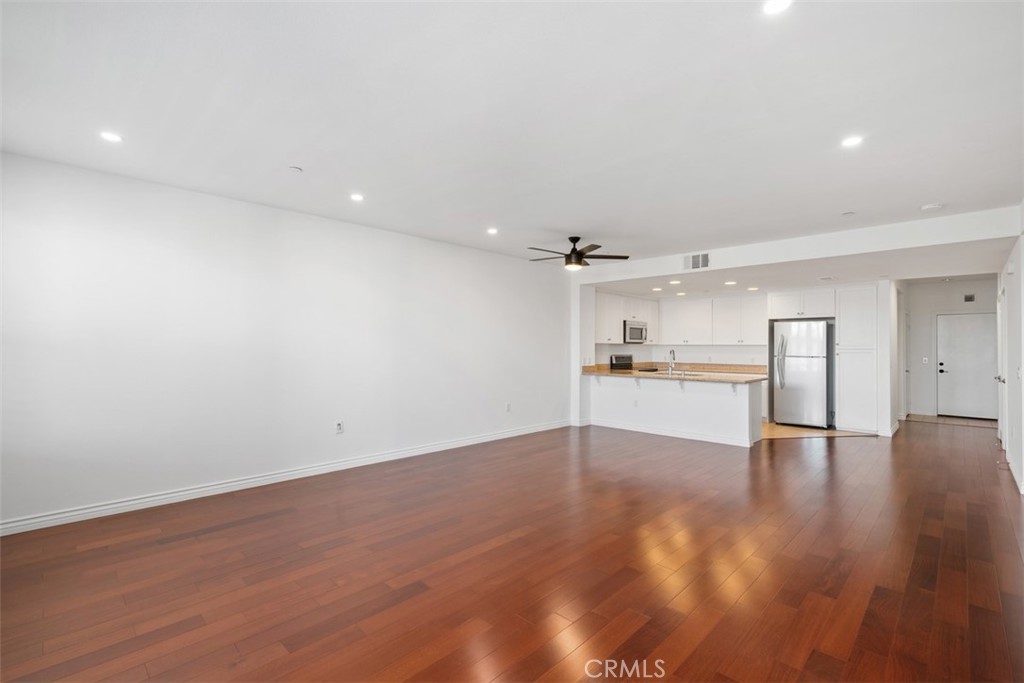 408 W Main Street 2H